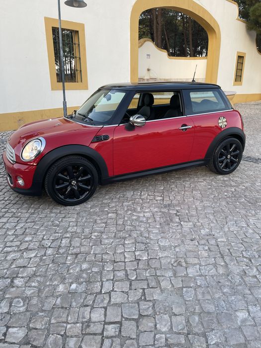 Mini Cooper 1.6 D 110 cv ( Está como novo)