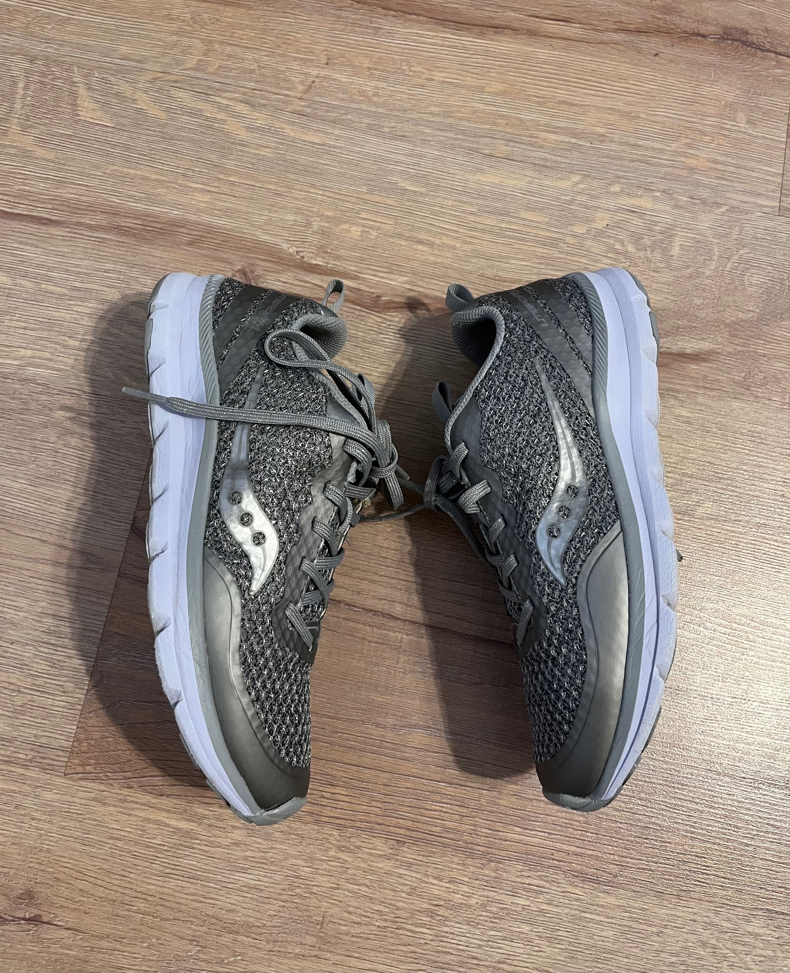 Saucony liteform feel sneaker кросівки підліткові. оригінал.