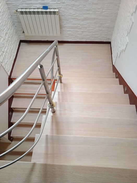 Cyklinowanie podłóg i parkietów, układanie paneli, wynajem cykliniarki