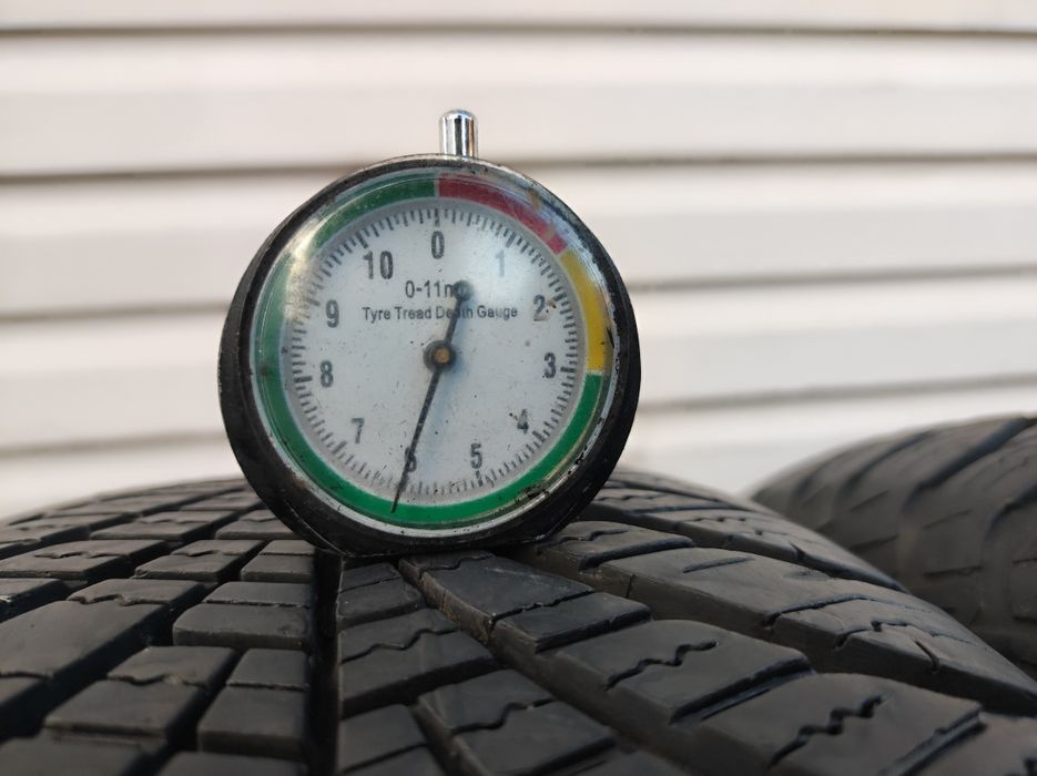 195.65.15 dwie opony Wielosezonowe Goodyear Vector 4 Seasons