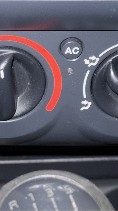 Renault clio em bom estado