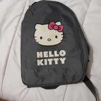 Mochila escolar da Hello Kitty