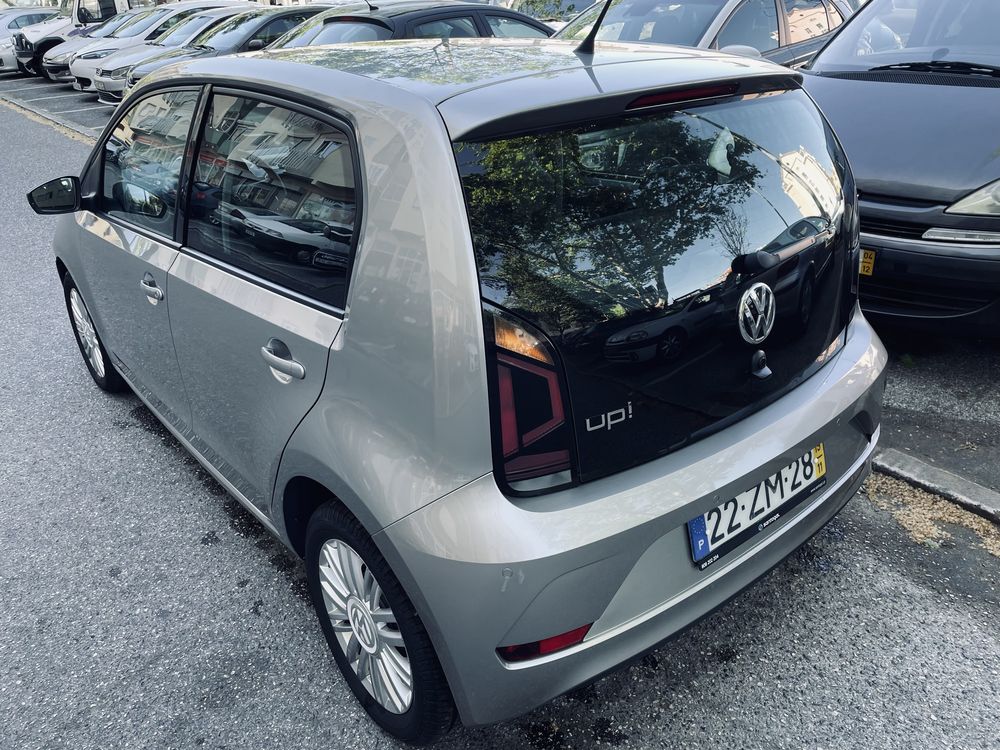 Volkswagen UP! 2019 como novo