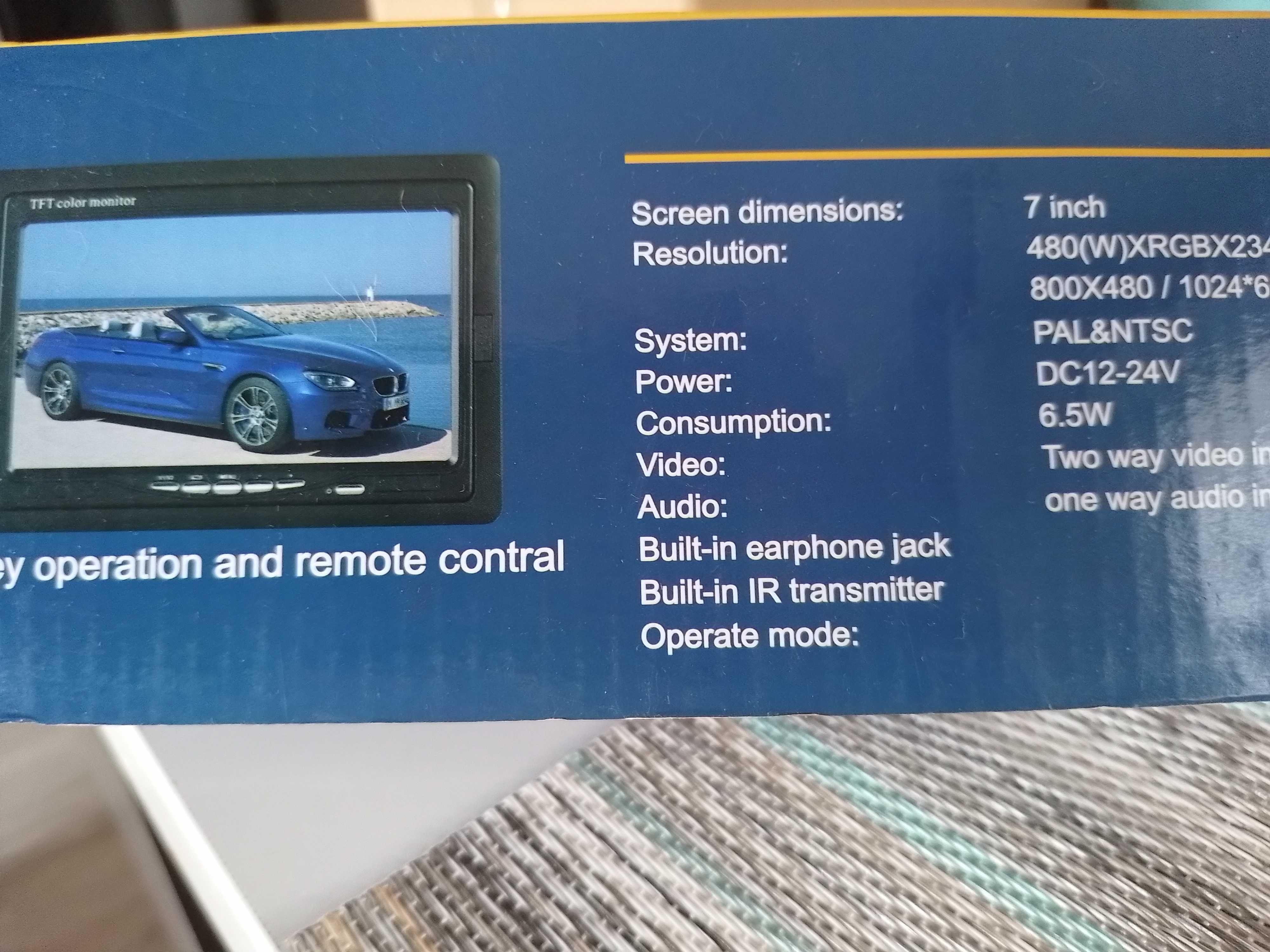 Monitor samochodowy TFT-LCD