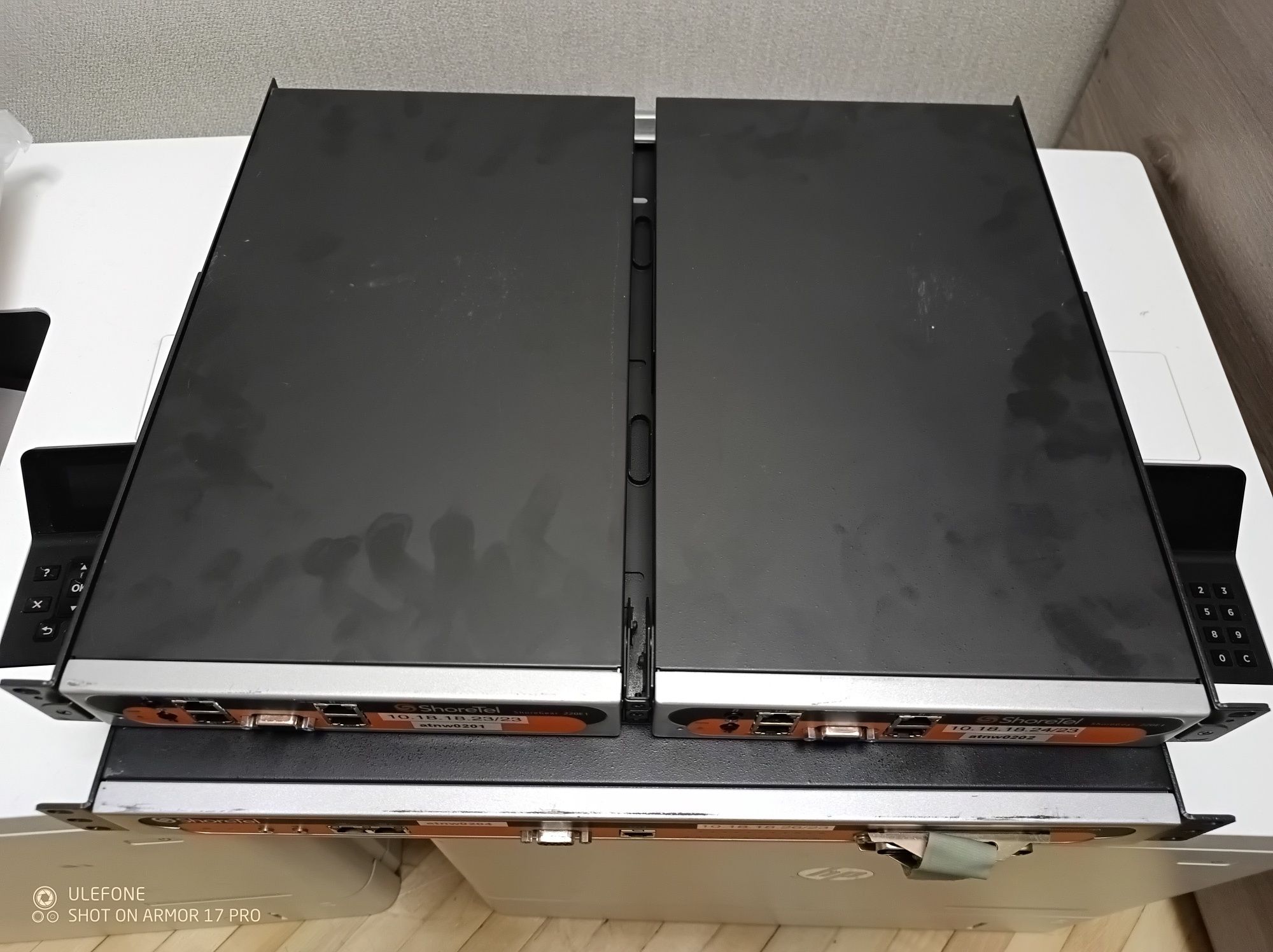 Набір 2x ShoreTel 220E1 ShoreGear Voice Switch SG-220E1 + ShoreTel 24A