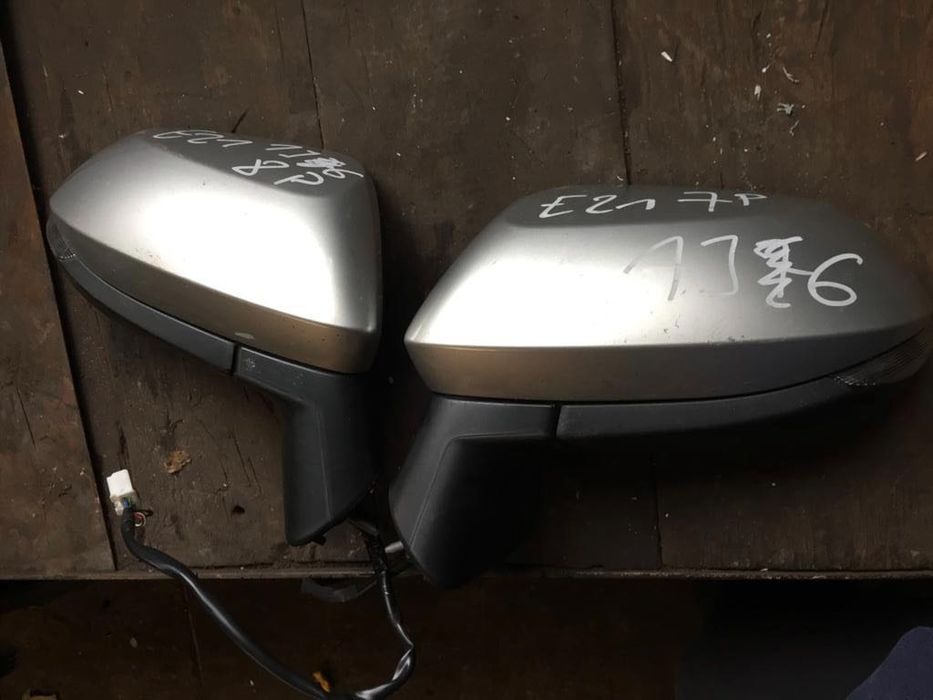 Зеркало Toyota Corolla E21