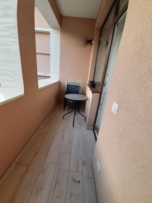 3 кімн. LUX апартаменти з балконом, центр, парковка, кондиціонер