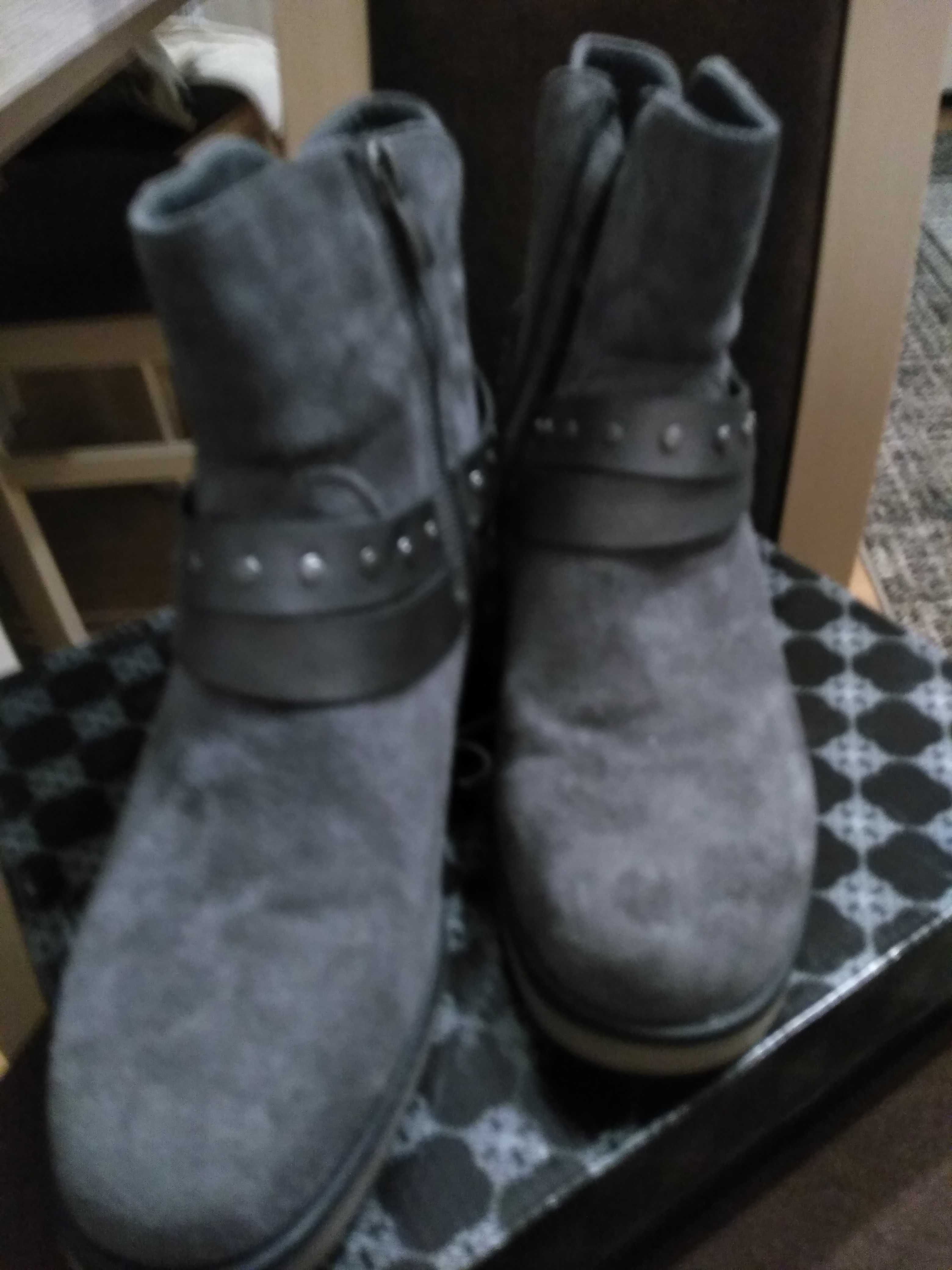 Botki damskie  38 Filippo