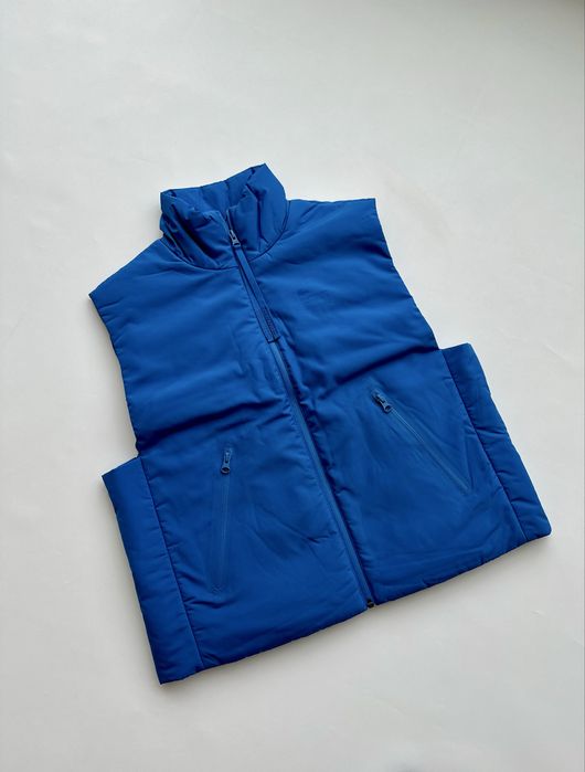 Жіноча жилетка, безрукавка Lacoste