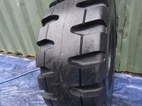 Opona Wózek 225/75 R - 10 23 X 9 Pełna Master