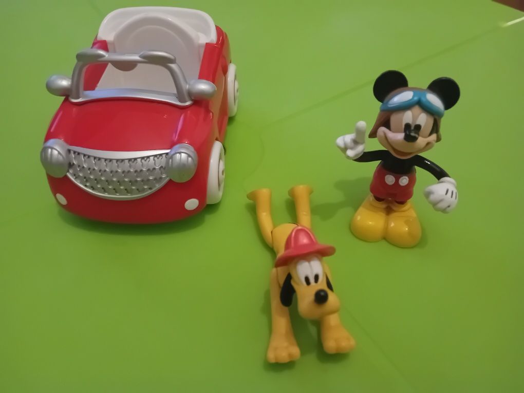 Carro Mickey Mouse e Pluto