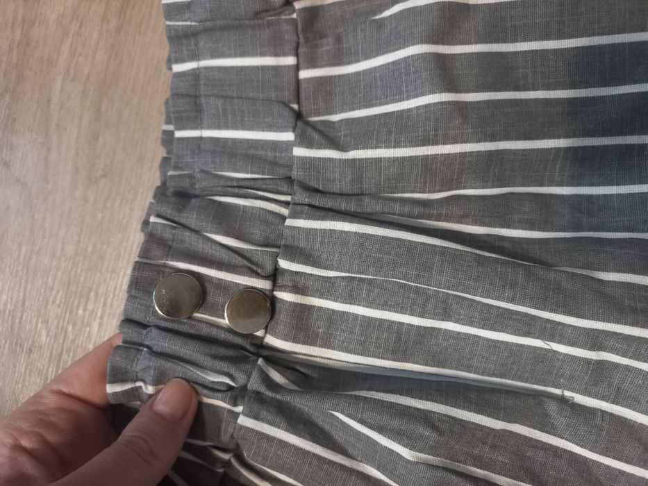 Жіночі лляні літні шорти розмір хс/с. Нові