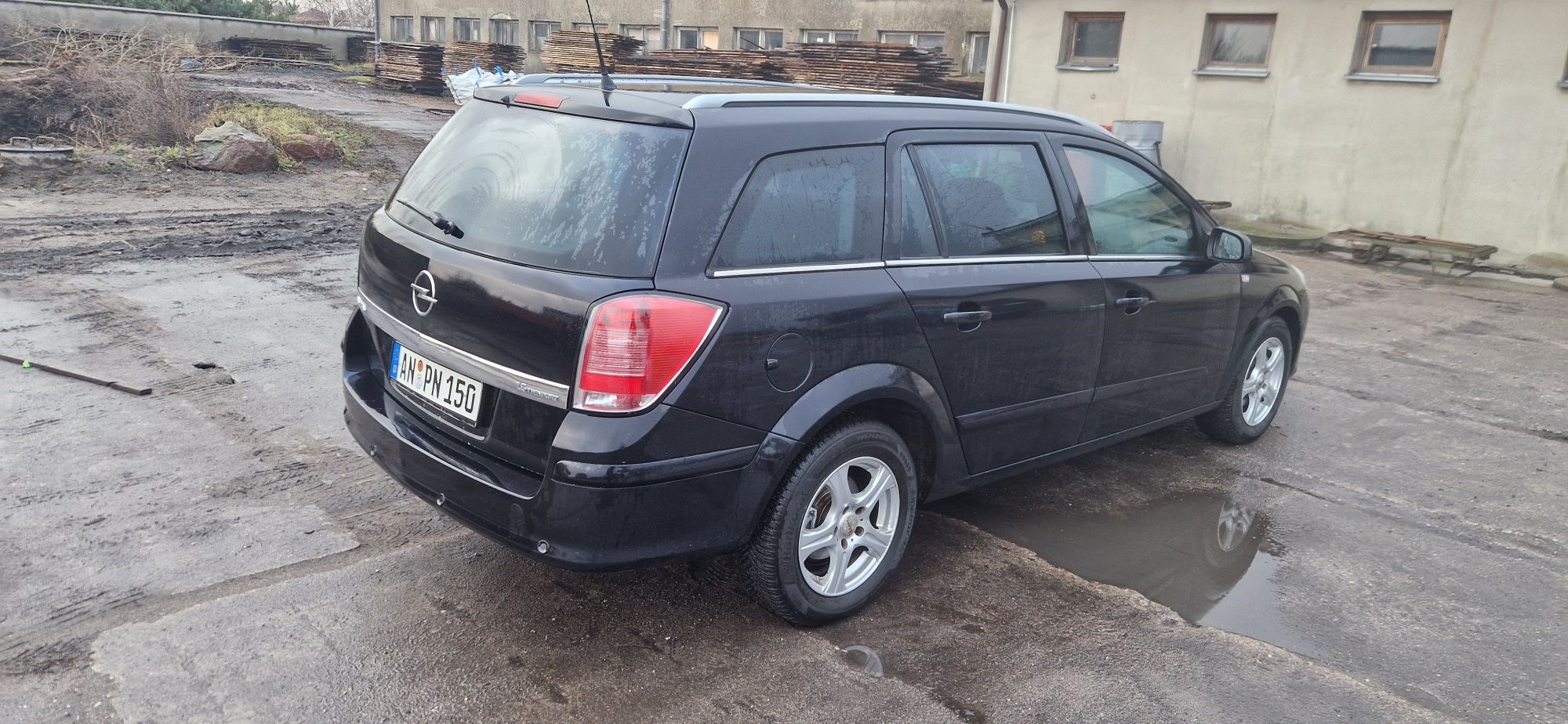 Opel Astra H 1.6 Twinport Z Niemiec Po Oplatach Nowe Tarcze Stan Bdb