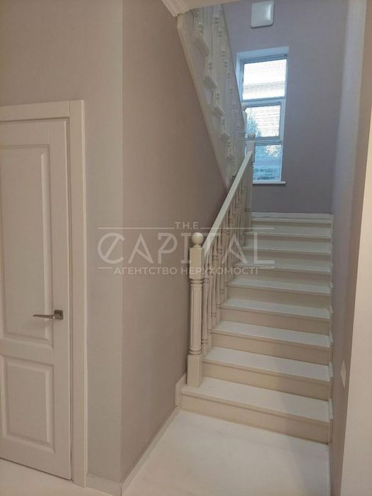 Продаж Будиноку, вул. Симоненка , Гатне