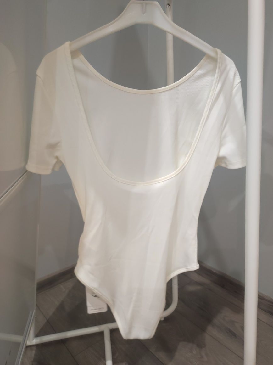 Body białe damskie m