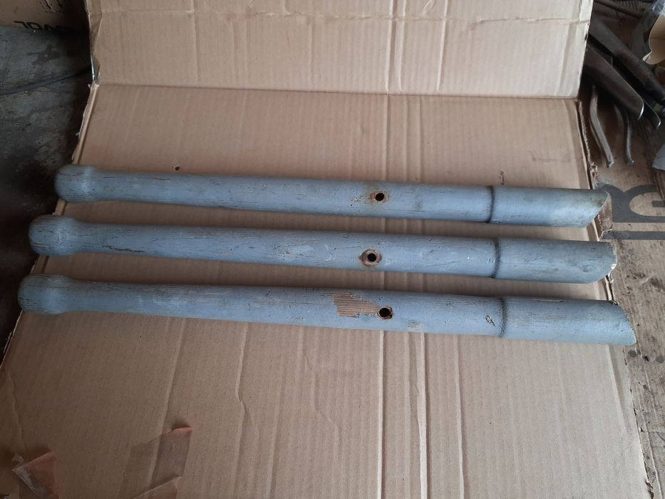 Держаки дерев'яні.