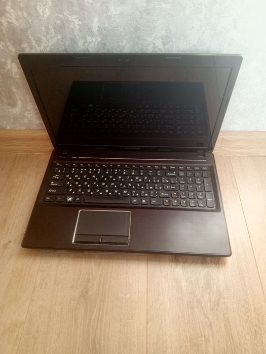 Ноутбук ігровий Lenovo|intel core i5|8GB|SSD|Nvidia 2gb