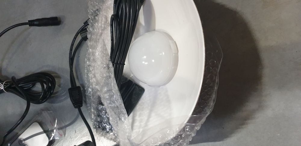 Lampki ogrodowe solarne z powerbankiem i pilotem
