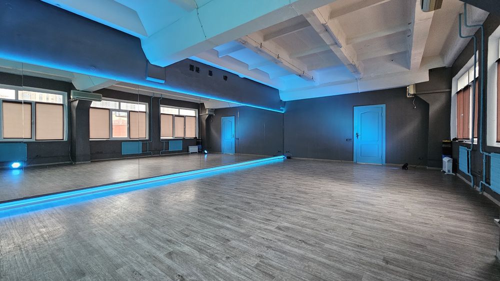 Продається танцювальна студія, готовий бізнесс Палац Україна