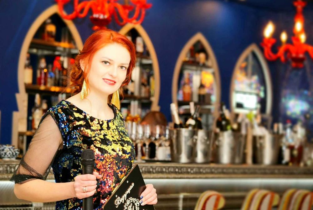 Ведуча/ ведучий/ тамада + Dj на корпоратив, весілля, ювілей, рочок