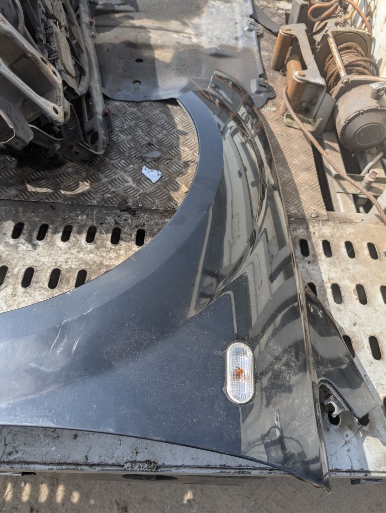 Ford Focus MK2 maska zderzak błotnik reflektor lewy pas przedni
