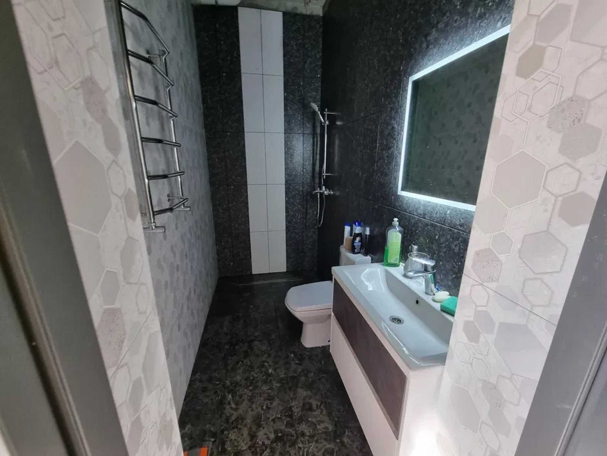 Власник. Тарасовка. Будинок 220 м2. Мальовниче місце! ТОРГ