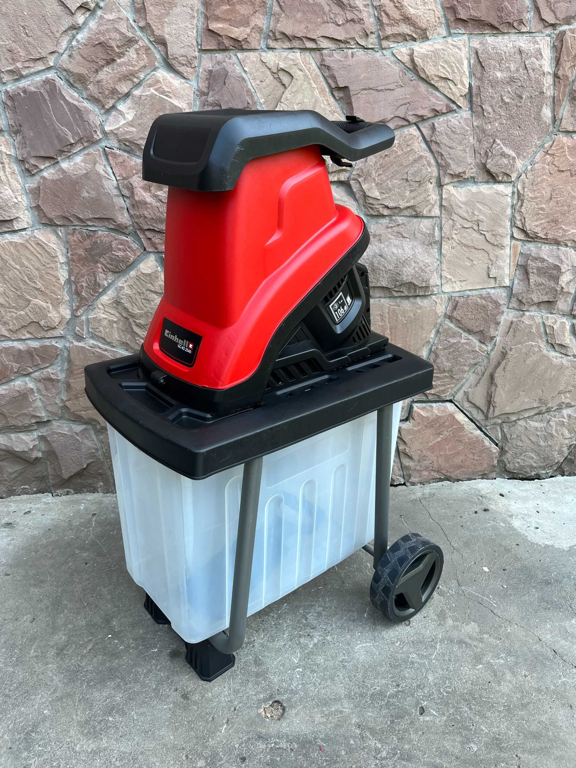 Садовий подрібнювач Einhell GC-KS 2540 CB