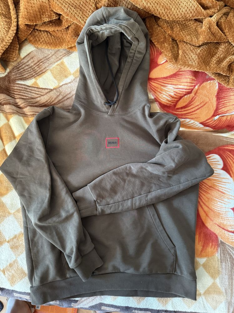 Bluza z kapturem Hugo M