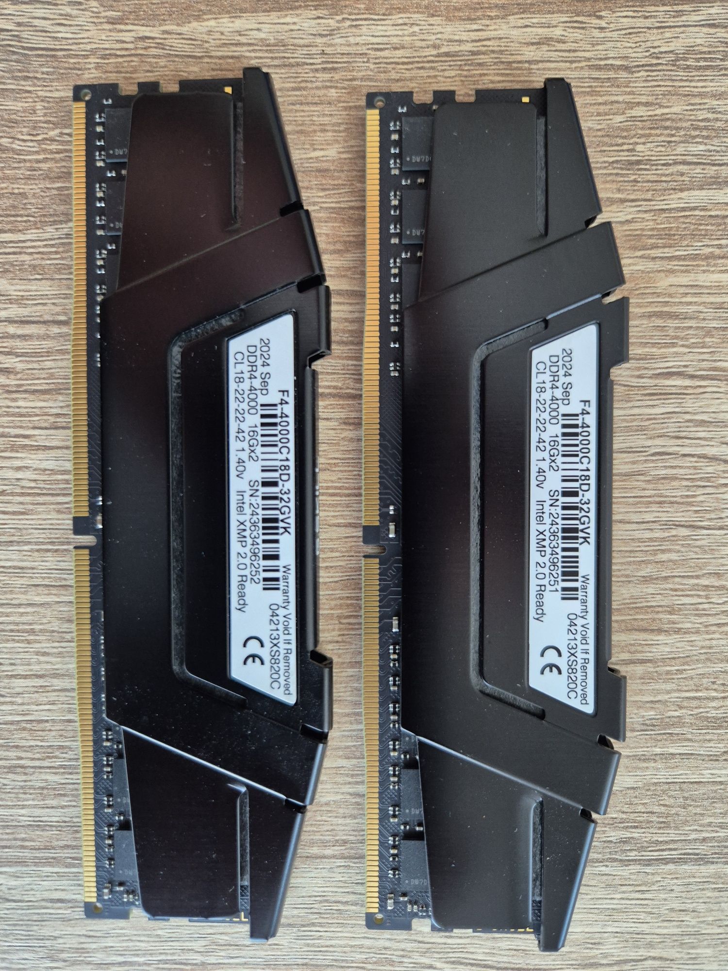 Pamięć RAM 32 GB (2x16). DDR4-4000 G.SKILL RIPJAWS