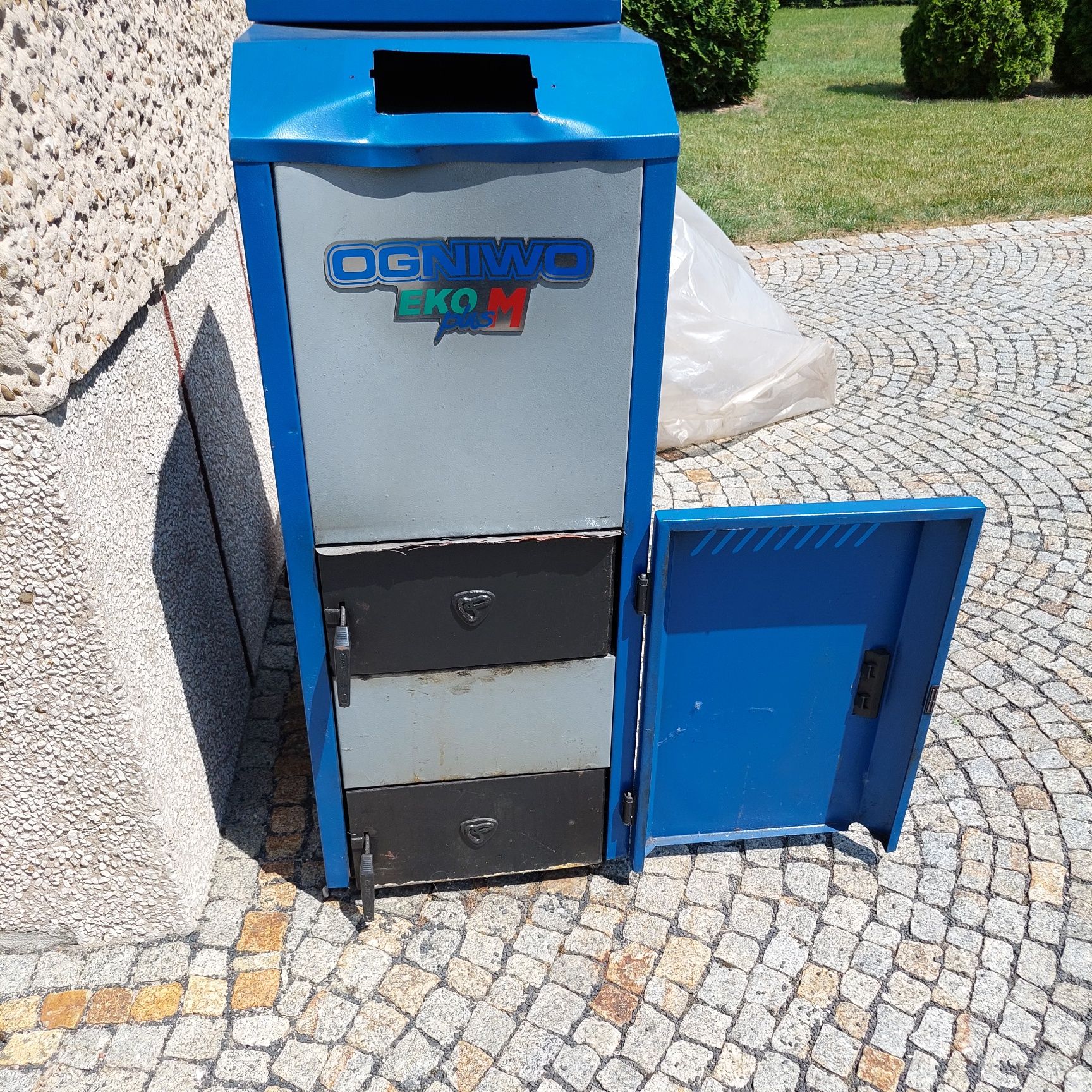 Piec na cześć Ogniwo