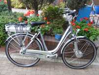 Rower elektryczny SPARTA E-motion C4, 28"/53, Manetka 36V-ładna