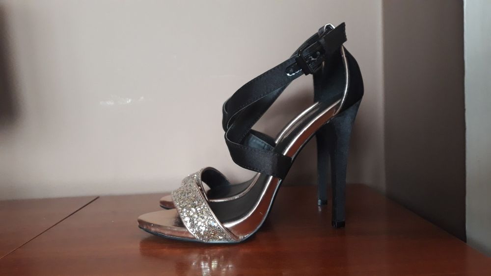 Szpilki Dorothy Perkins