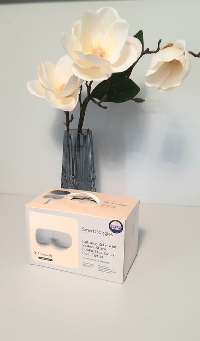 Окуляри-маска масажер Therabody SmartGoggles