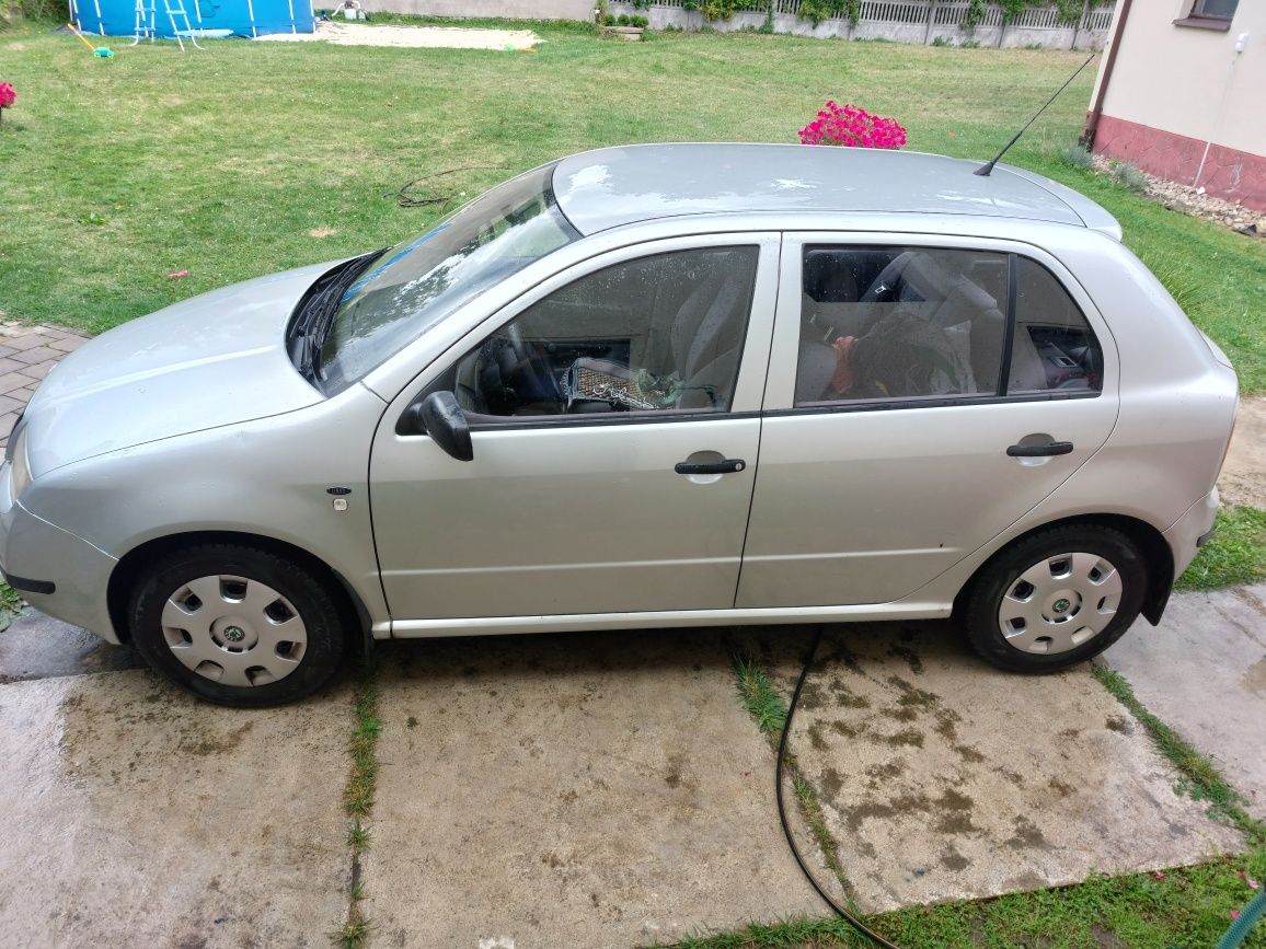 Fabia1.4MPI2002b.kli.2250zl