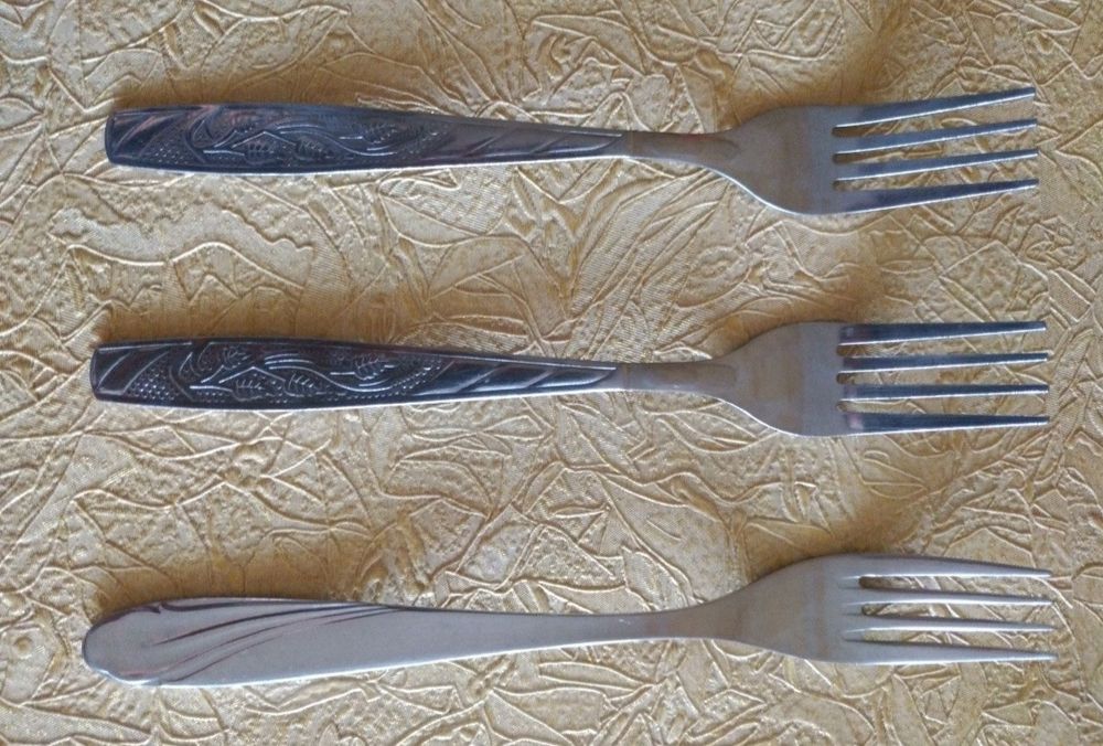 Столовые ложки Столовые вилки   Столові ложки Столові виделки