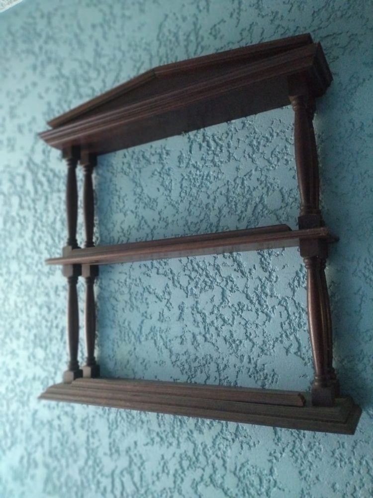 Expositor em Madeira
