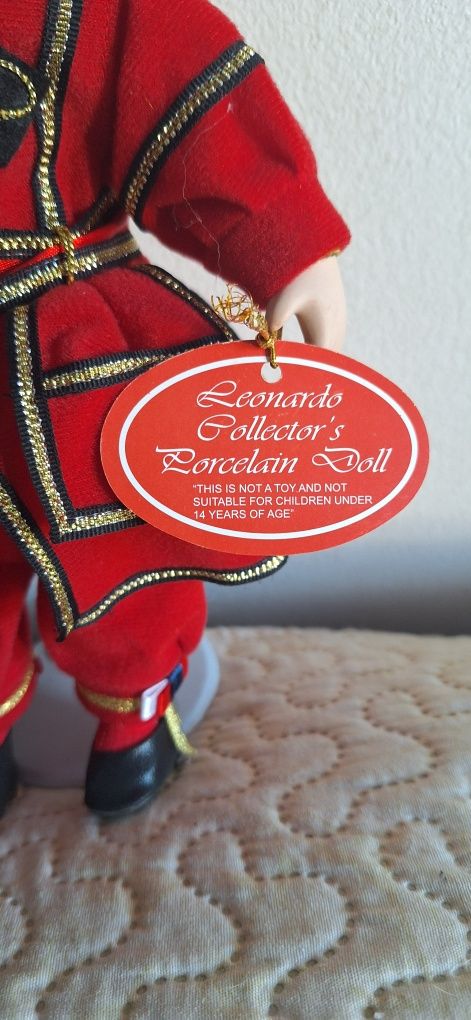 Boneco porcelana de coleção