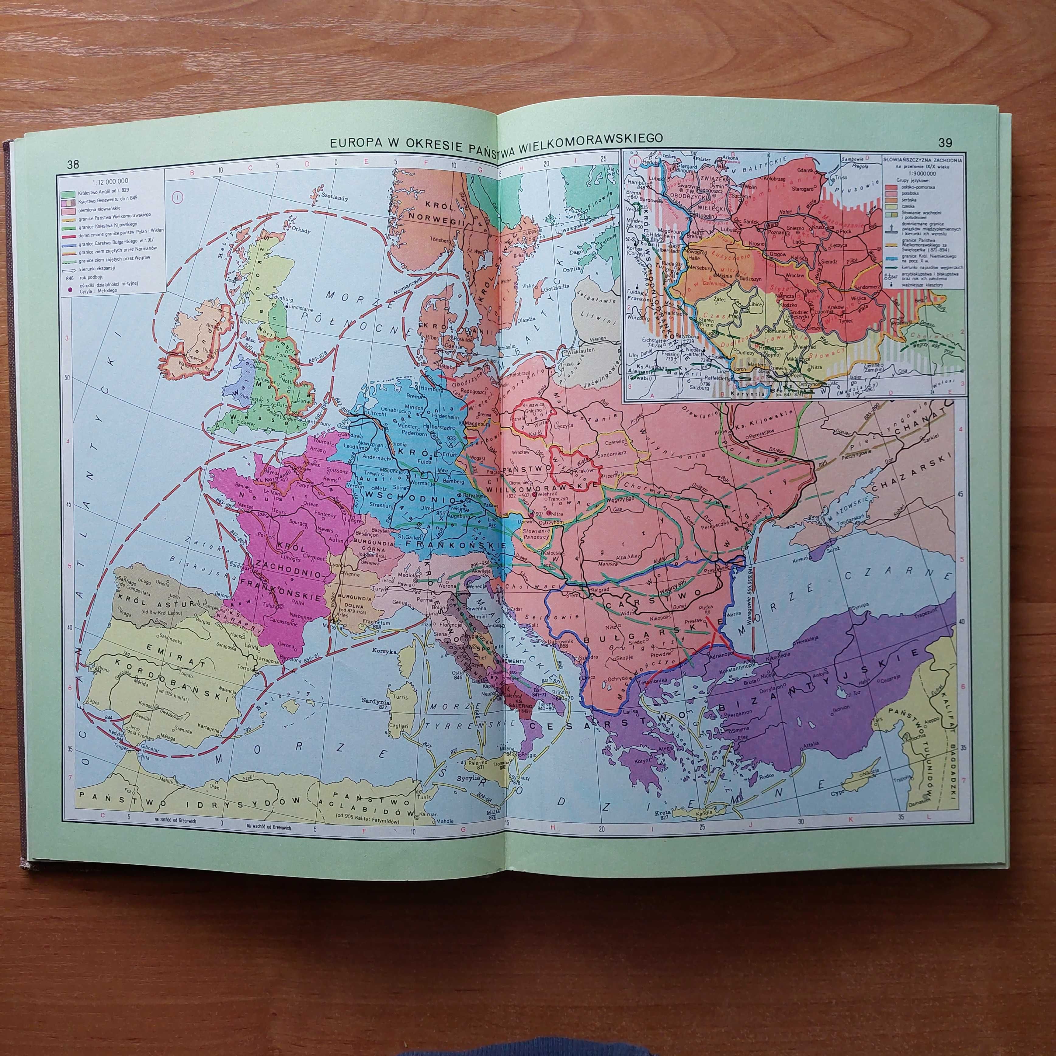 Atlas historyczny świata (1974)-pierwsze wyd. kartograficzne,J. Wolski