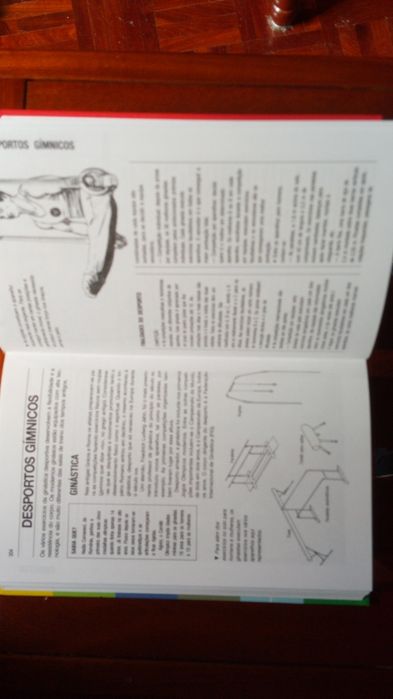 Livro De Desporto