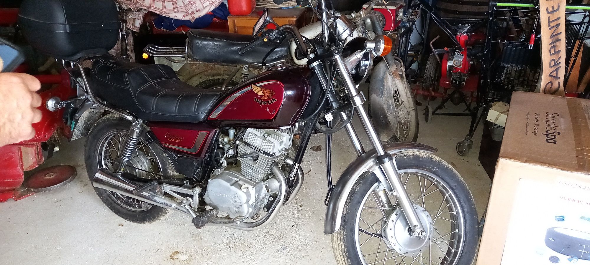 Vendo 2 motas Honda CM 125 C