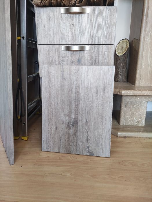 Szafa Szafka Pionowa Regał Półka Szara Beżowa