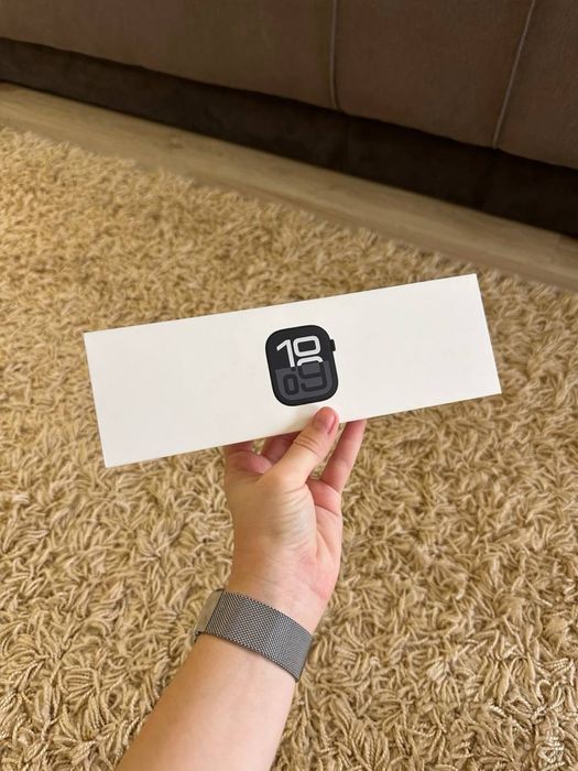 Apple watch 10 42 лте  Акб 100