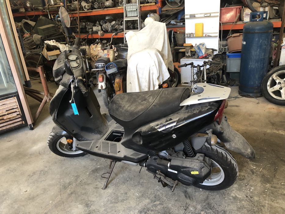 Scooter Skyteam 50cc restauro ou peças