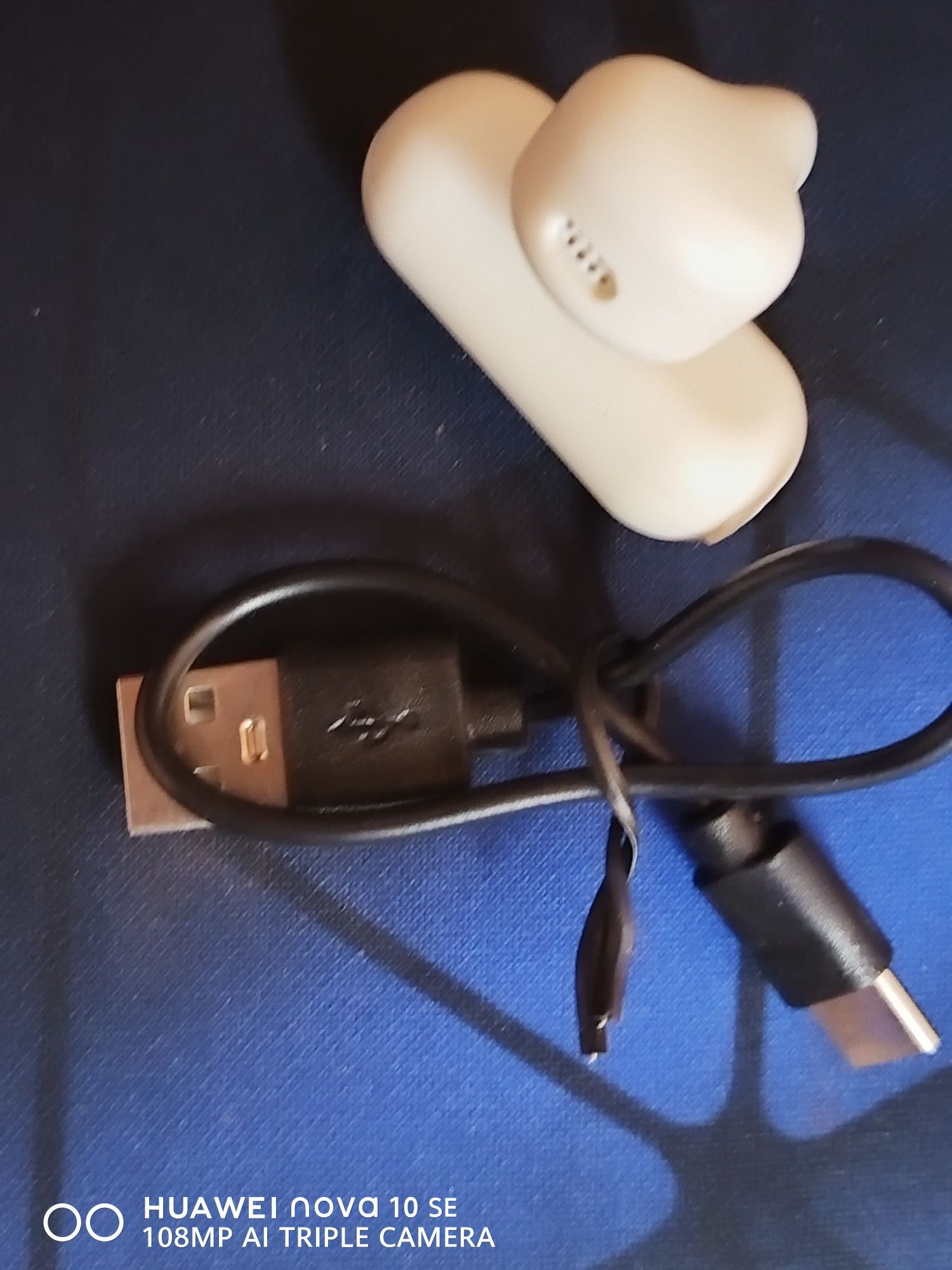 Clip headset TWS auricular