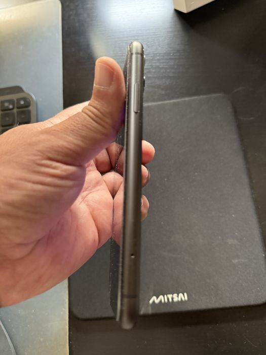 Iphone 11 - 128 GB, como novo.