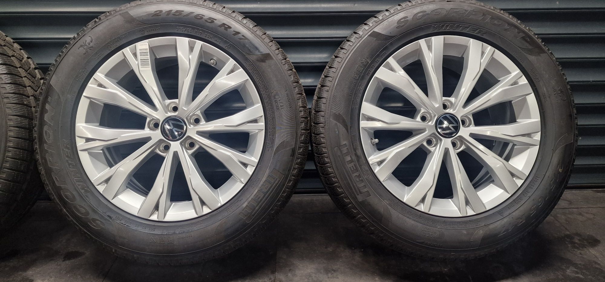 Nowe Koła zimowe VW TIGUAN II   Pirelli 215 65 R17
