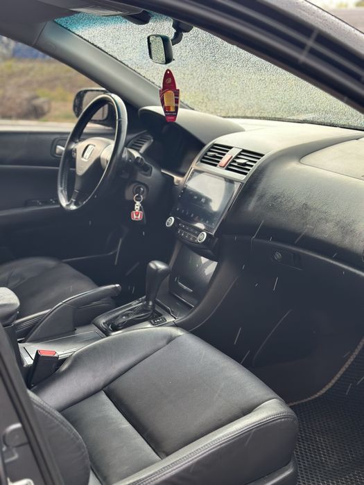 Honda Accord 7 2.0