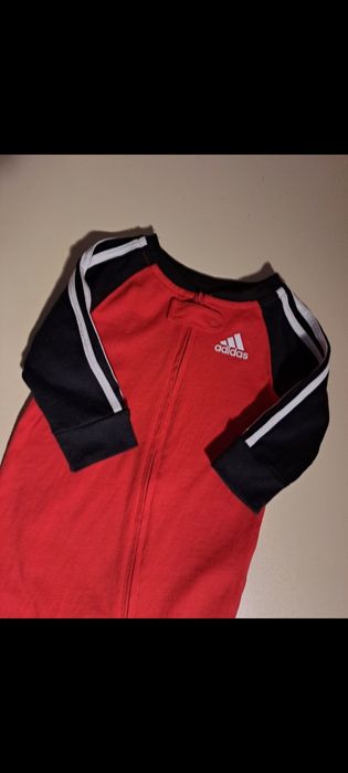 Pомпер adidas на 0 - 3 міс.