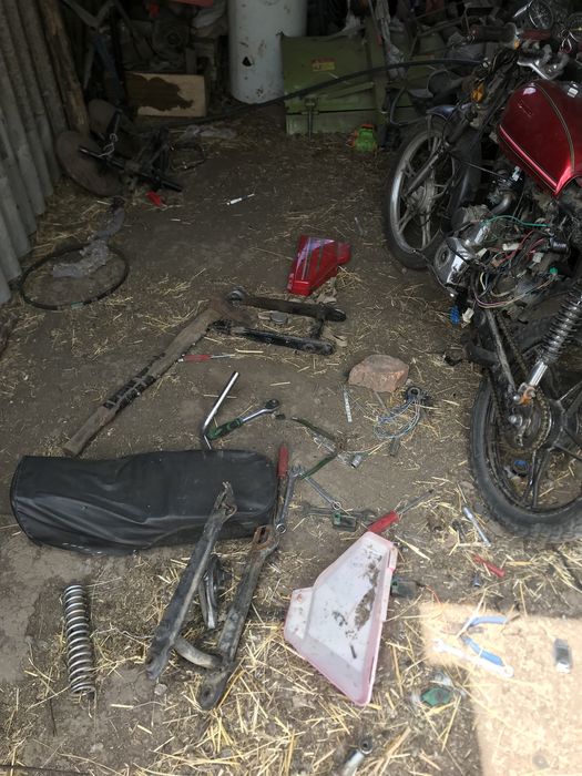 Продам Альфу 72кб незнаю пропала искра