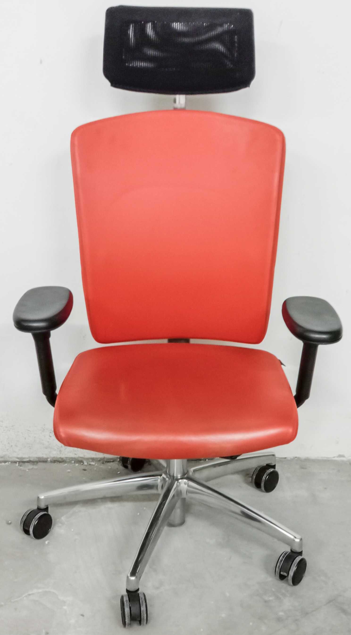 Fotel obrotowy Sitag EL-100